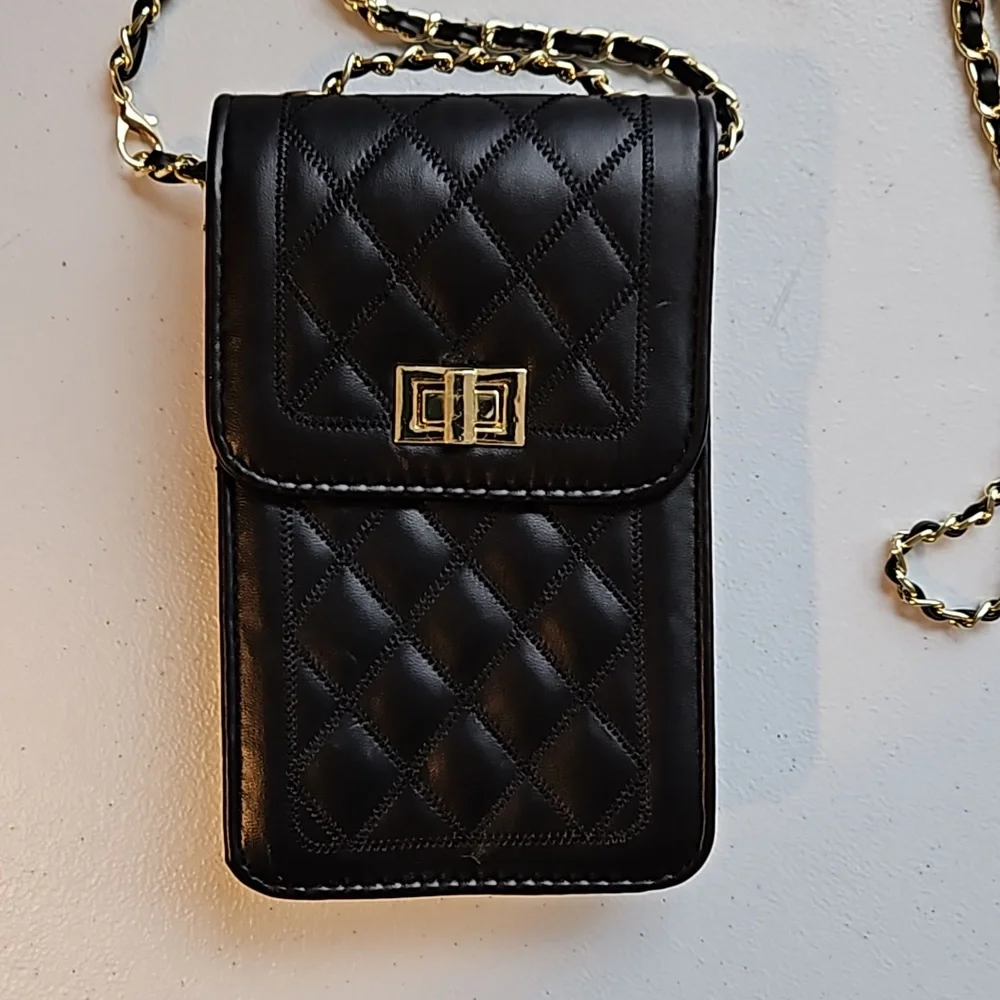 Black purse - Picture 5 of 13